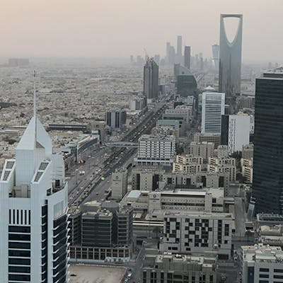 صورة لمدينة الرياض وبرج المملكة